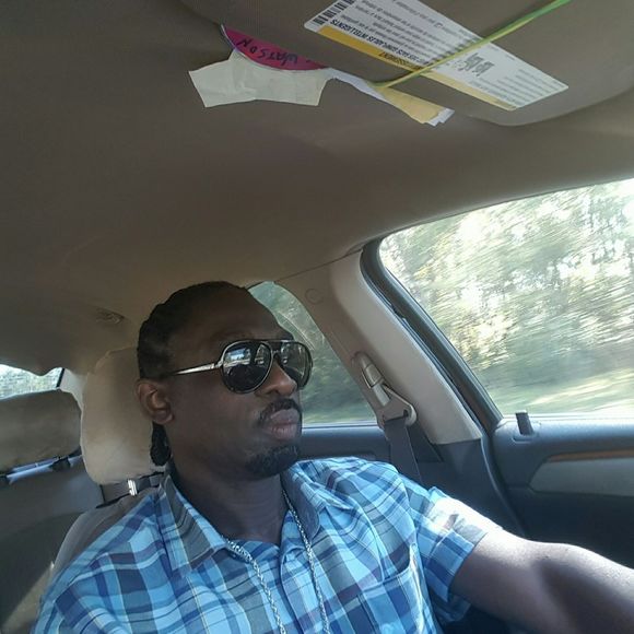 Meet your Posher, Andrew - Picture 1 of 1